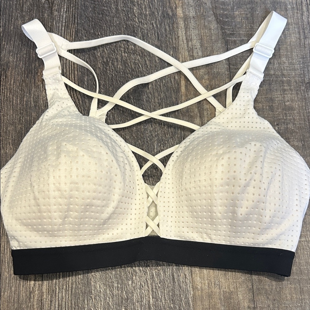 Victoria secret White Strappy Bra 32D - Picture 1 of 5